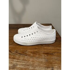 Native Jefferson White Slip On Perforated EVA Sneakers Mens 6 Womens 8 EUC